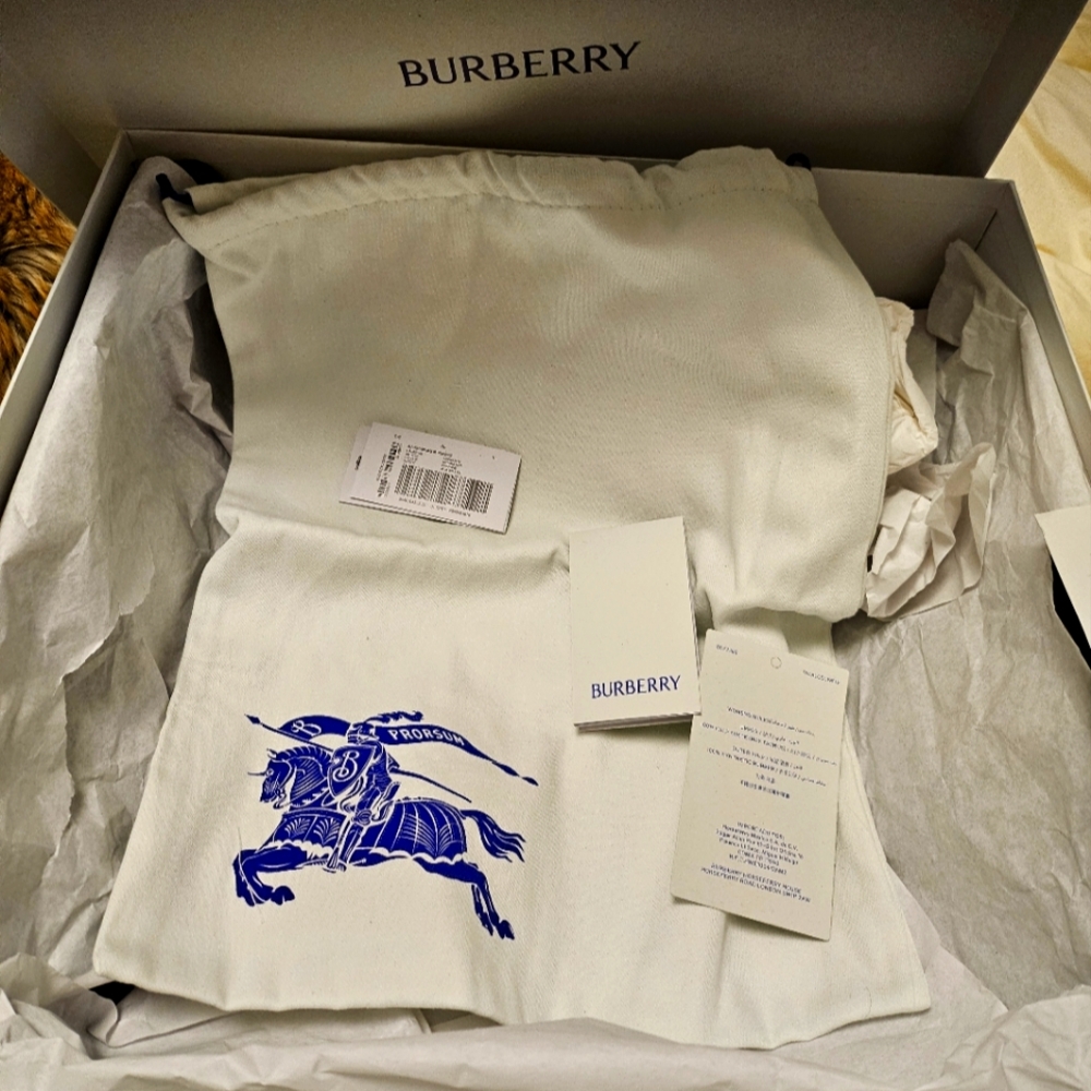 New Burberry fur Suede mules. - Picture 10 of 12